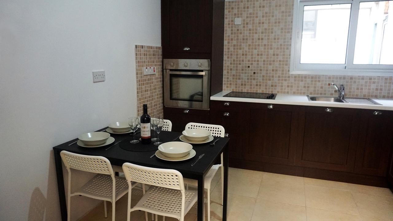 Lazuli City Seaview Apartment 34 拉纳卡 外观 照片